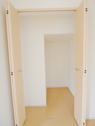 グレイス　スクエア　A棟の収納