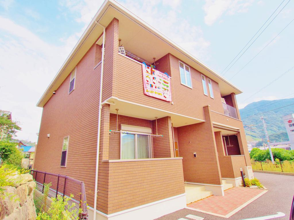 グレイス　スクエア　A棟の外観