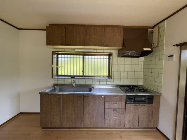 東金市大沼田中古戸建のキッチン
