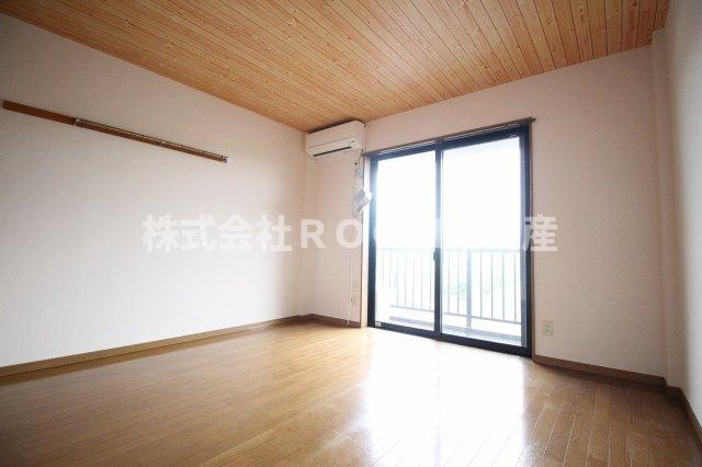 ラパン吉尾の居間・リビング