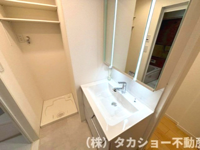 【独立洗面台】 | 東建検見川マンション　B棟 | 使いやすい独立洗面台です