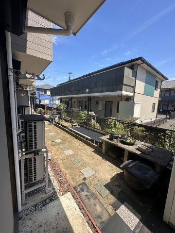 【バルコニー】