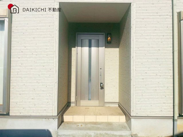 【玄関】 | 行田市持田3丁目　中古戸建