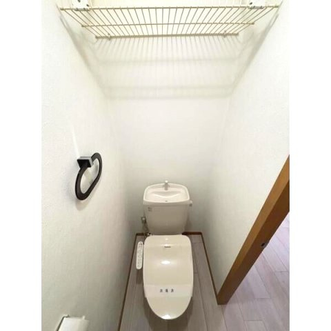 アルシオネのトイレ|清潔感のあるトイレです