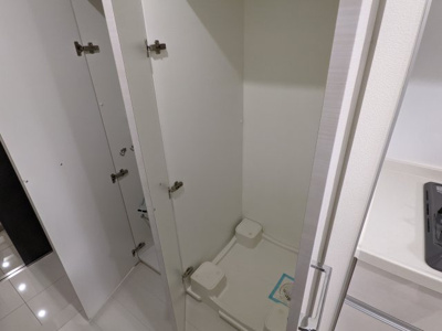 【玄関】 | プレミアムキューブ新中野