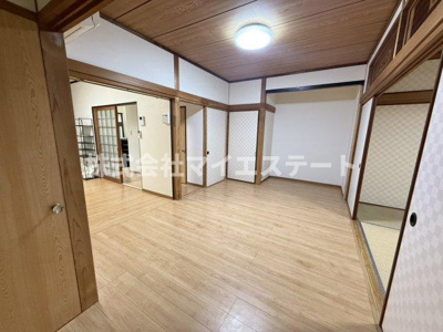 【居間・リビング】 | 波多貸家