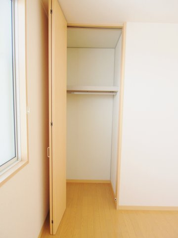 ビューヒルズ若野Bの収納