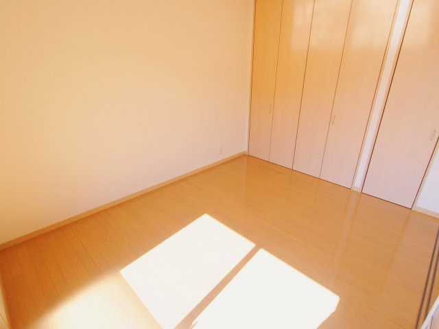 ビューヒルズ若野Bの子供部屋