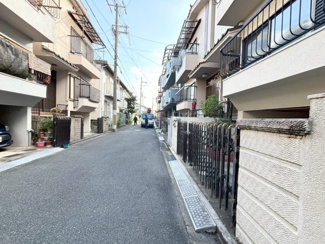 【前面道路含む現地写真】 | 高槻市大塚町1丁目　中古戸建