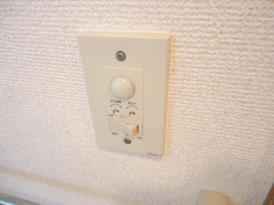 【設備】 | スターガーデン新栄 | 人感センサー(照明×3ヶ所)（イメージ）