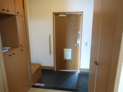 【玄関】 | スターガーデン新栄 | 玄関（イメージ）