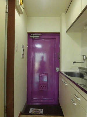 【玄関】 | メゾンソレイユ