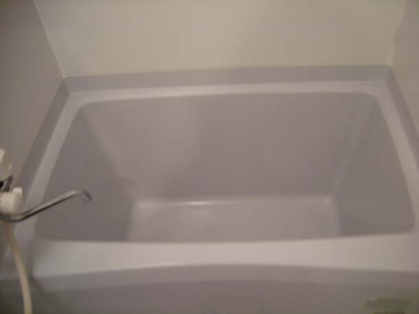 フジパレス下池田パセオの浴室|きれいなお風呂です