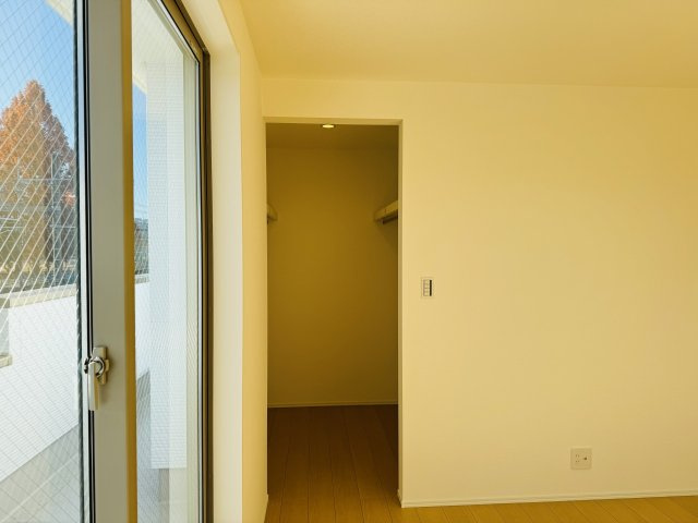 八王子市　東浅川町　新築一戸建て　１期の収納|～ウォークインクローゼットでお荷物がスッキリ収まります～