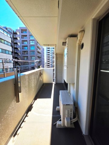 【バルコニー】
