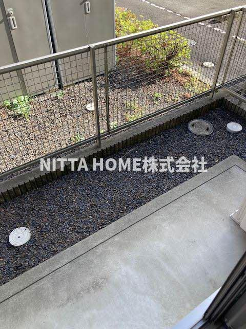 ミルキーウェイⅠ・Ⅱのバルコニー|明るいバルコニーもありますよ！！