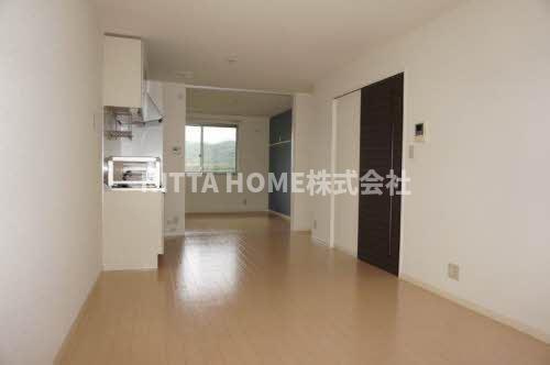 ミルキーウェイⅠ・Ⅱの設備|明るい室内です(^^♪