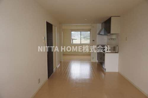 ミルキーウェイⅠ・Ⅱの居間・リビング|リビングは12.9帖です◆