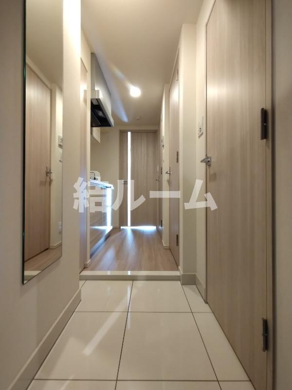 北区王子本町１丁目の賃貸マンションの玄関