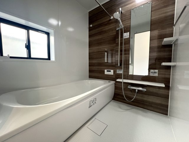 再開発が進行し注目のSA・GI・NU・MA　鷺沼２丁目新築戸建の浴室|きれいなお風呂です