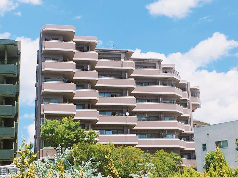 サンクタス豊中上野坂の外観