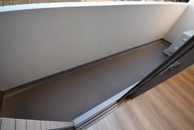 ティモーネ日暮里イーストのバルコニー