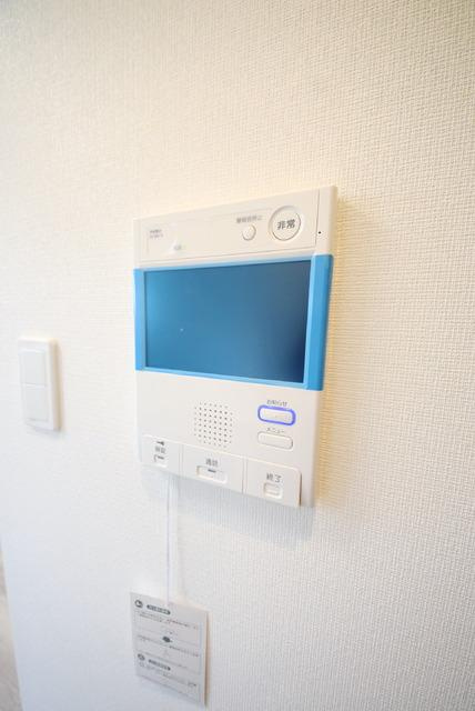 ティモーネ日暮里イーストのセキュリティ|モニター付インターホン