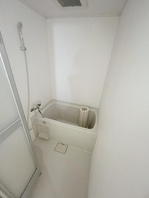 サンファスト東尾久の浴室