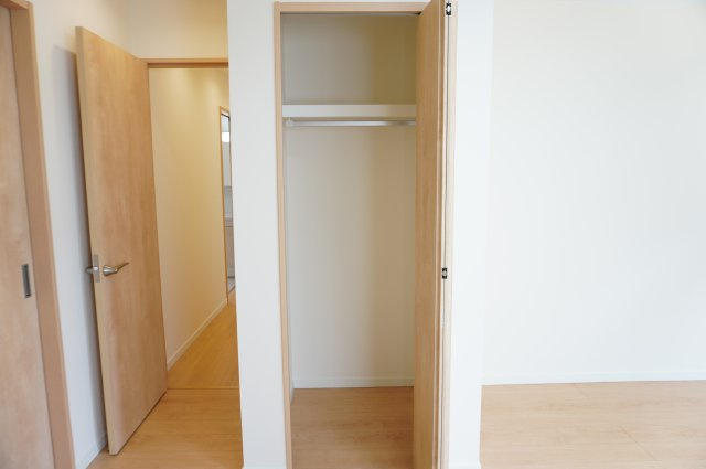 越谷市大字弥十郎 中古戸建の収納