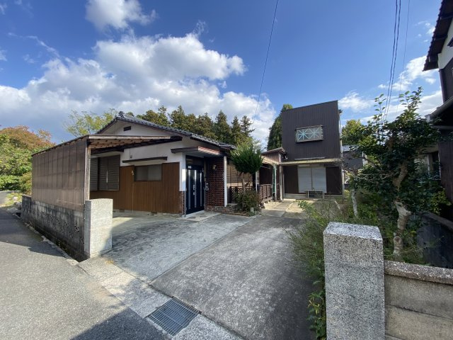 三の宮2丁目　中古住宅