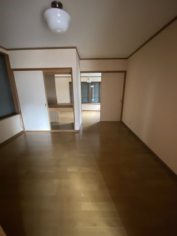 三の宮2丁目　中古住宅の洋室