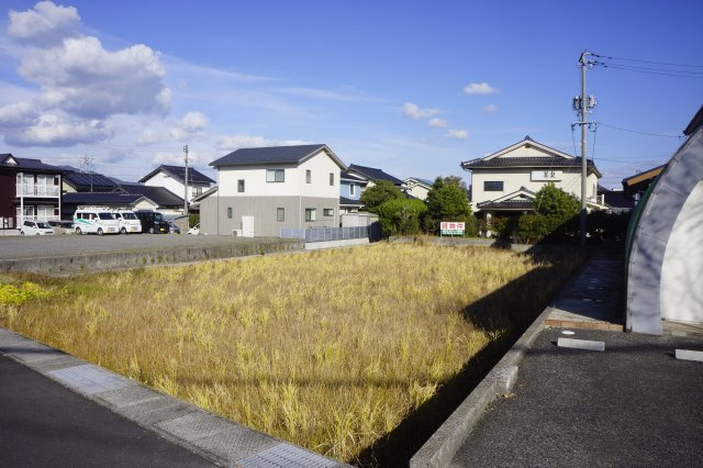 出雲市大津朝倉1丁目　売土地　約168坪！　建築条件なしの外観