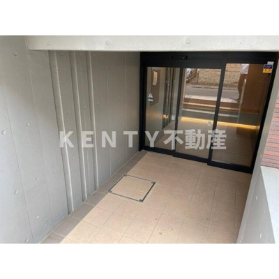 【エントランス】 | ハーモニーフラッツ不動前 | 落ち着いたエントランスです