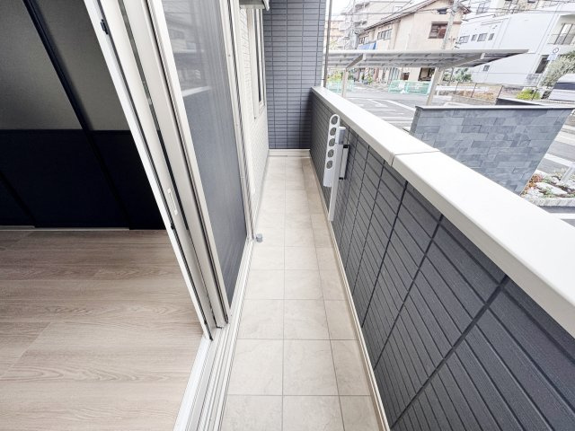 フェリーチェ西原のバルコニー