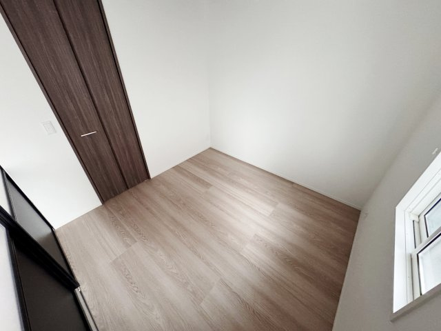 フェリーチェ西原の洋室