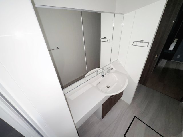 フェリーチェ西原の独立洗面台