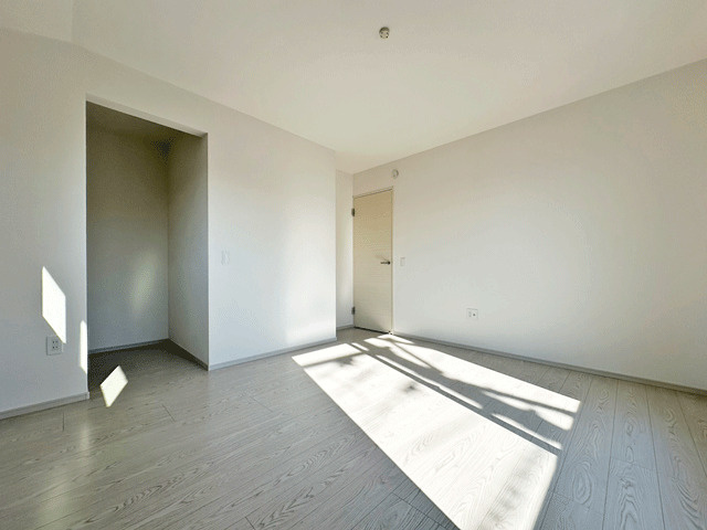 仙台市若林区霞目1期の洋室