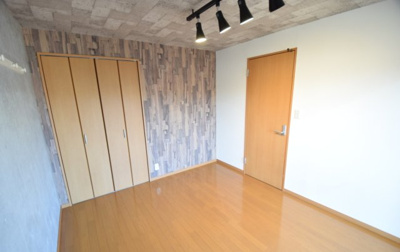 【洋室】 | エクシード二ツ木C棟