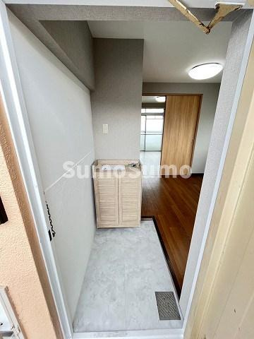 MGマンションの玄関