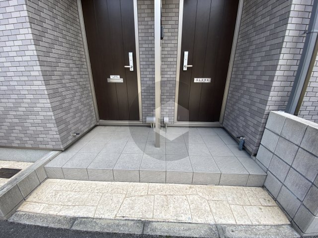 プレセアコート花園 C棟のロビー