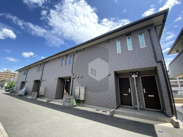 プレセアコート花園 C棟の外観