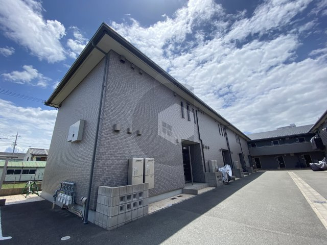 プレセアコート花園 C棟の外観