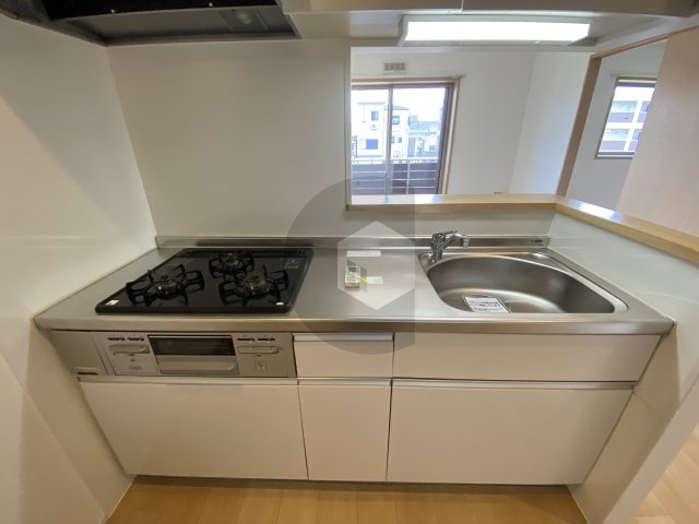 プレセアコート花園 C棟のキッチン