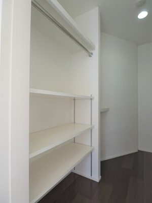 【収納】 | オープンレジデンシア南青山ウエストテラス | ウォークインクロゼット