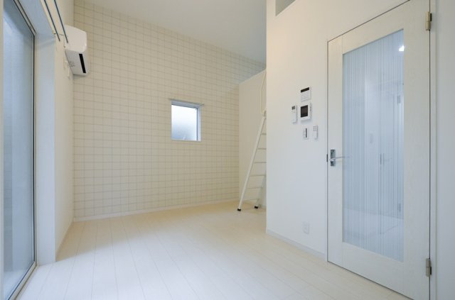 アザーレ・パッシオ向ヶ丘遊園Ⅱの居間・リビング