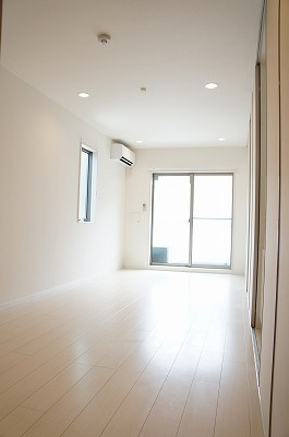 【居間・リビング】 | リブリ・フェニックス | ゆったり過ごせるリビングです