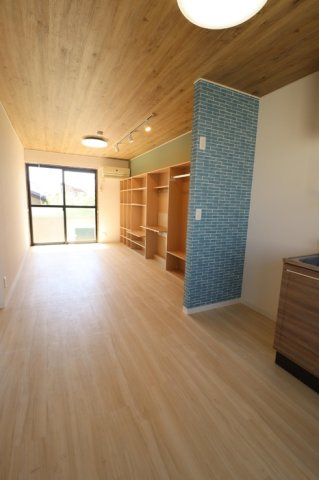 コンフォールの居間・リビング