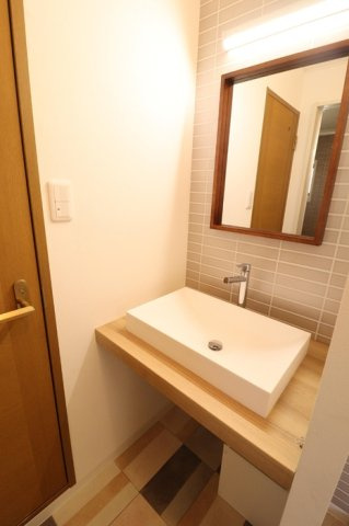 コンフォールの洗面所