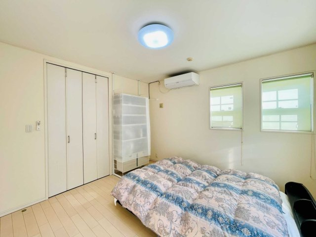 あきる野市草花　太陽光・オール電化付中古戸建の寝室
