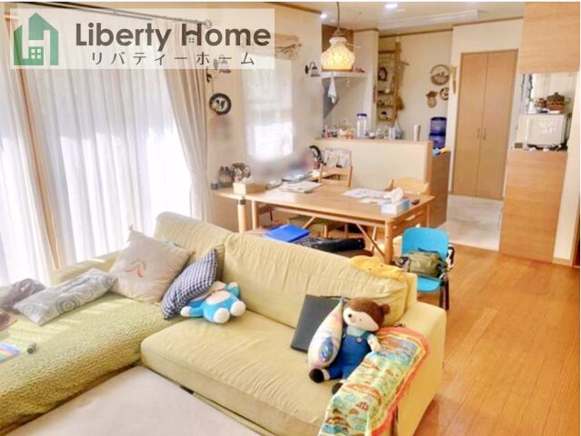 取手市宮和田　中古戸建の居間・リビング